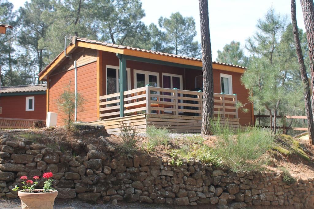 Village De Chalets Жуаез Екстер'єр фото