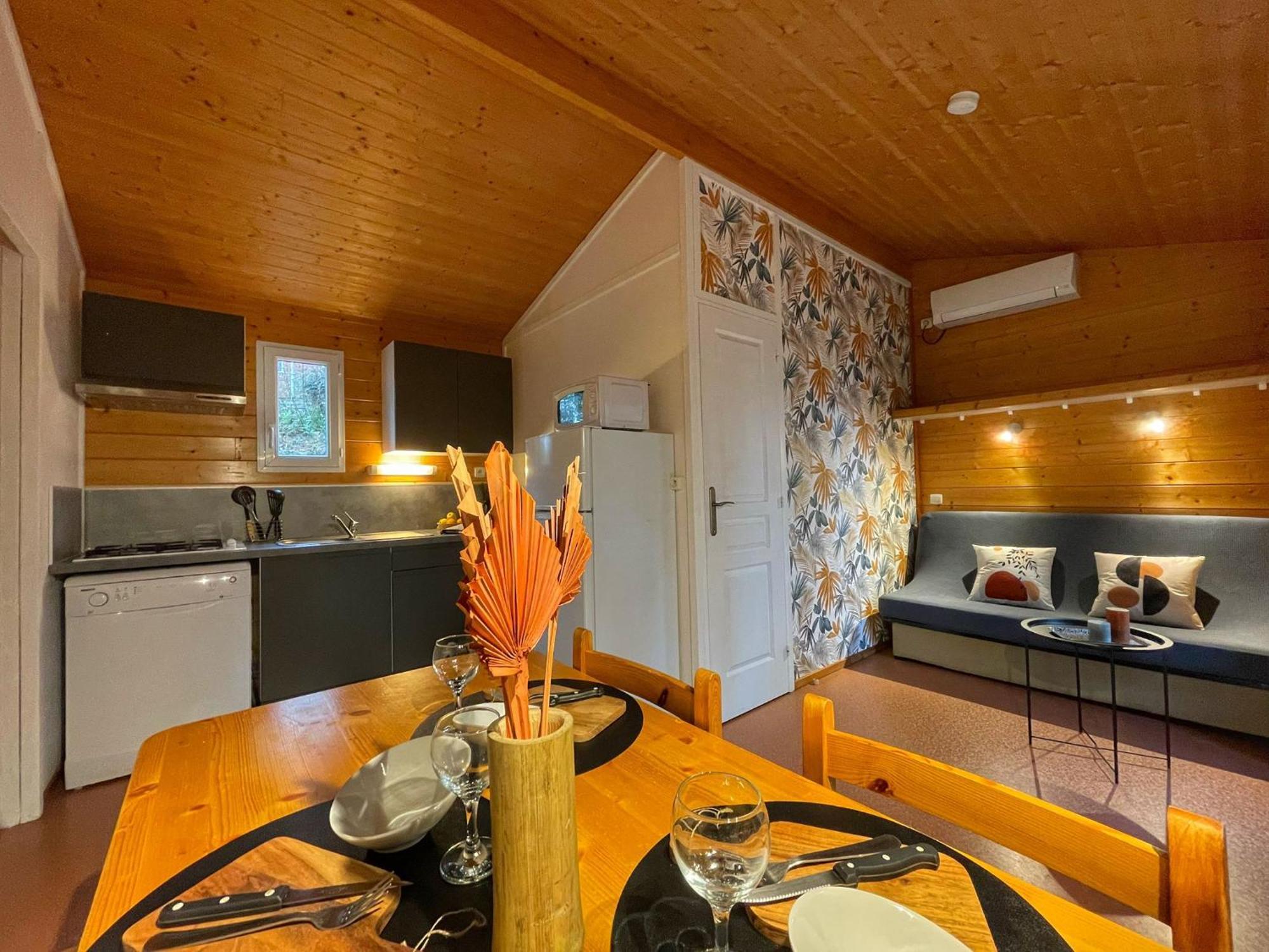 Village De Chalets Жуаез Екстер'єр фото